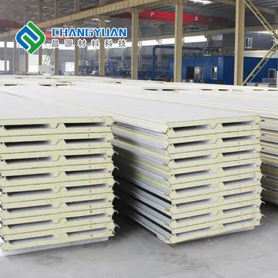 Kalite  Polyurethane Insulated Roof Panels Perfect Combination Of Strength And Insulation Fabrika
