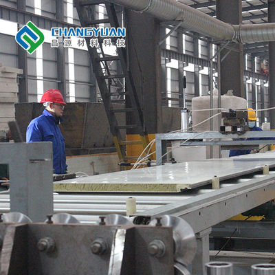 Dört Oluklu Perde Duvar Metal Panel 50/75 / 100mm Pu Duvar Paneli