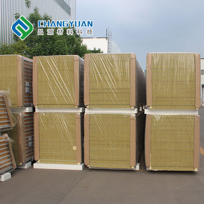 Hava Geçirmezlik/Su Geçirmezlik, Isı Yalıtımı ve Dayanıklı Yapı İçin Yüksek Mukavemetli PU Sandviç Panel