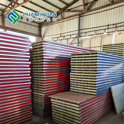 SMP PVF Yalıtım Sandviç Paneller Sandviç Çatı Kaplama Levhası 1000mm-1500mm Genişlik
