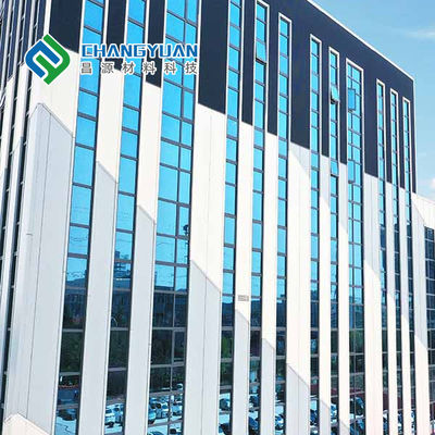Güvenilir PU Panel Perde Duvarı Metal Kaplama Ticari için Yangına Karşı Dayanıklılık