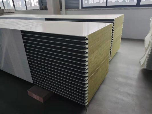 Korrozyona Karşı PU Sandviç Duvar Paneli 50/75/100/150/200mm Kalınlık Çeşitli Seçenekler