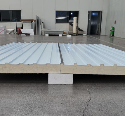 Özel Polyurethane Sandviç Çatı Panelleri Kaya / Cam Yün Büyük Duvar Panelleri ile