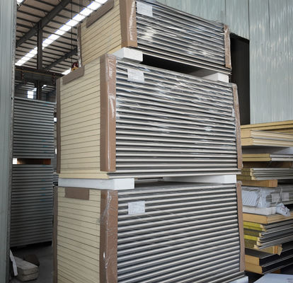 Kolay kurulum çözümleri için yangın geçirmez ve ses geçirmez perde duvarı metal paneli