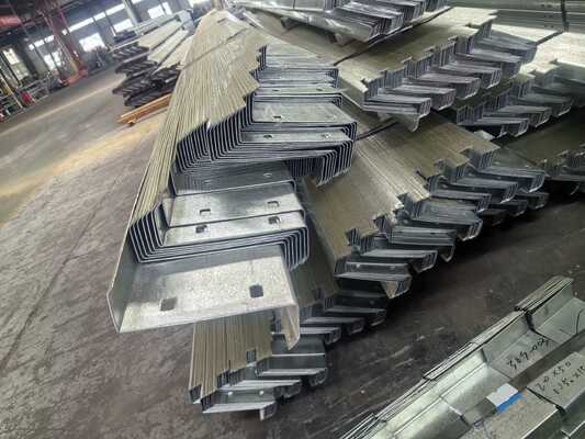 Sıcak Daldırma Galvanizli Metal Bina Aşıkları, 195/235/355 Çelik Tipinde Dayanıklı Yapısal Destek İçin C/Z Şekilli