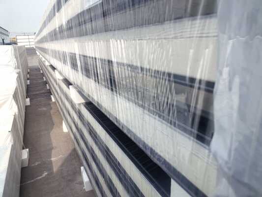 Endüstriyel Binalar İçin Üstün Ses ve Termal Yalıtımlı Korozyona Dayanıklı PIR Çatı Panelleri