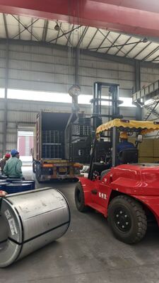 Yüksek Yük Kapasiteli Galvanizli Çelik Oluklu Metal Döşeme ve 6000 mm'ye Kadar Özel Uzunluklar