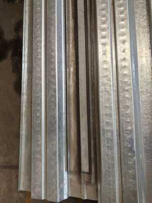 Oluklu zemin kaplaması Nervürlü metal zemin kaplaması Nervürlü çelik zemin kaplaması metal oluklu zemin kaplaması