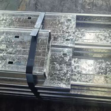 C Şekilli Çelik Purlin Çelik GI Çelik Metal Bina Purlin Z Çelik Profili C Çelik Profili